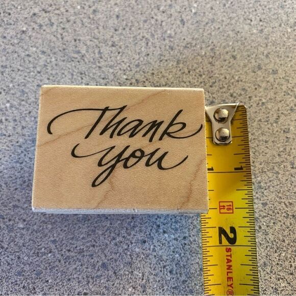 Assorted stamps and ink pads. (MI08) - Picture 10 of 15